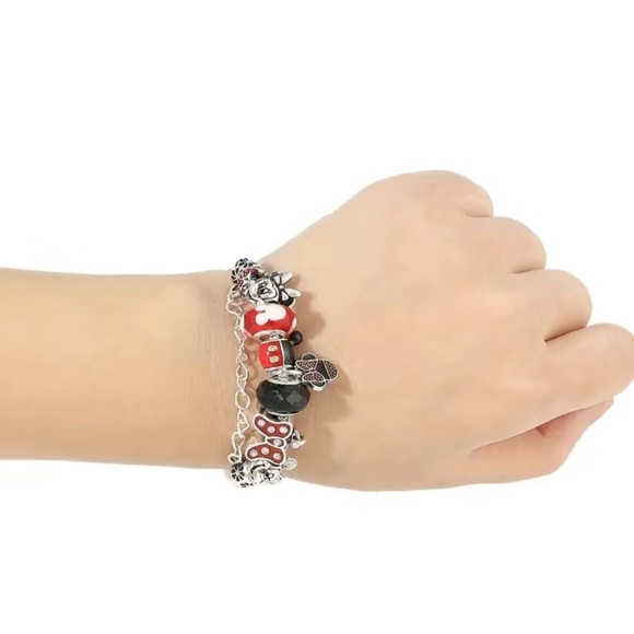 NWT Mickey Mouse Charm Bracelet - Picture 2 of 6